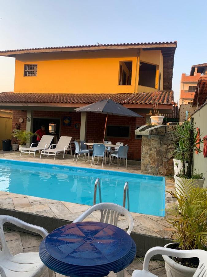 Lindo Sobrado Amarelo -Proximo A Praia Mongaguá Exterior foto