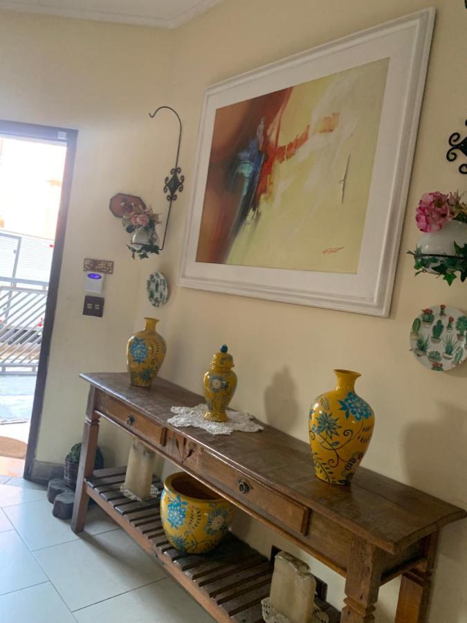 Lindo Sobrado Amarelo -Proximo A Praia Mongaguá Exterior foto