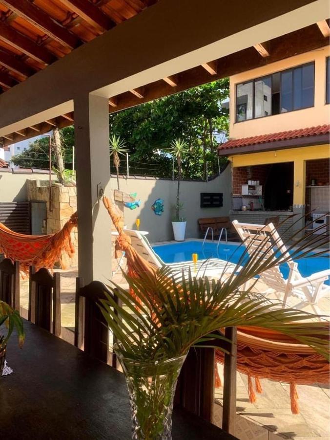 Lindo Sobrado Amarelo -Proximo A Praia Mongaguá Exterior foto